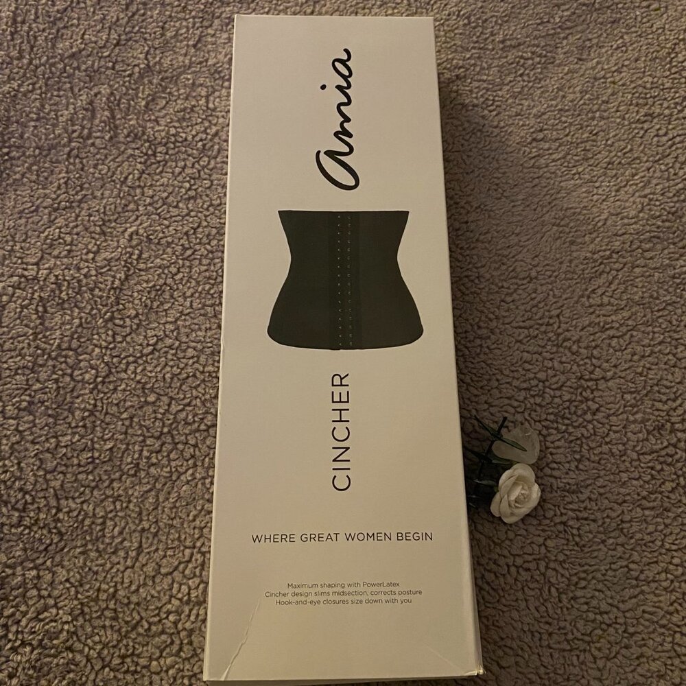 NWT AMIA Waist CIncher Shapewear Black Sz Small